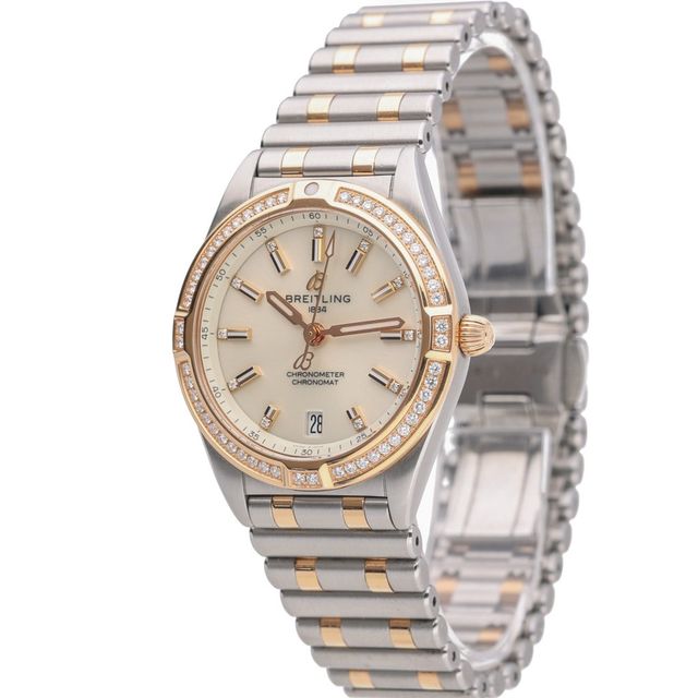 Breitling Chronomat 32 U77310 Image 2